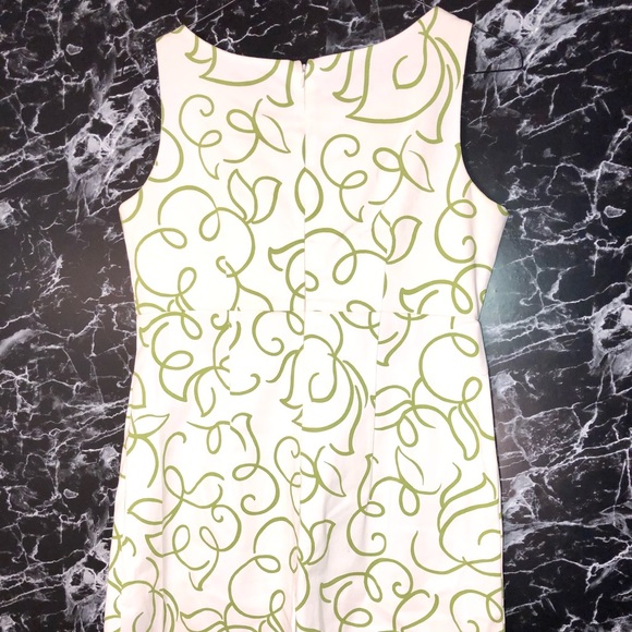 Ladies Dress - Picture 3 of 4